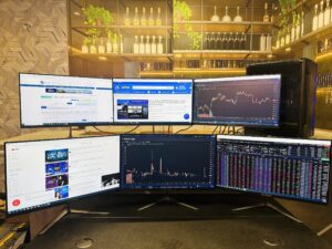 Máy tính Forex trên màn hình giúp trader tính toán chính xác các tham số giao dịch
